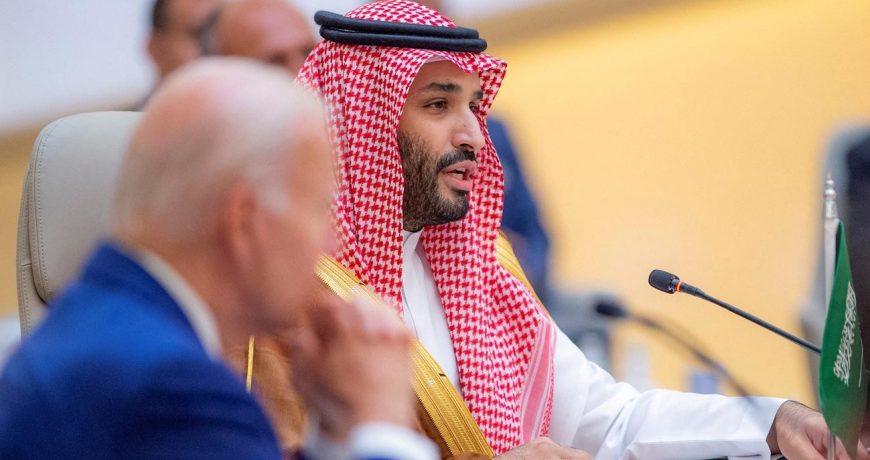 Можем изменить: Саудовская Аравия предупредила США о «новых отношениях»