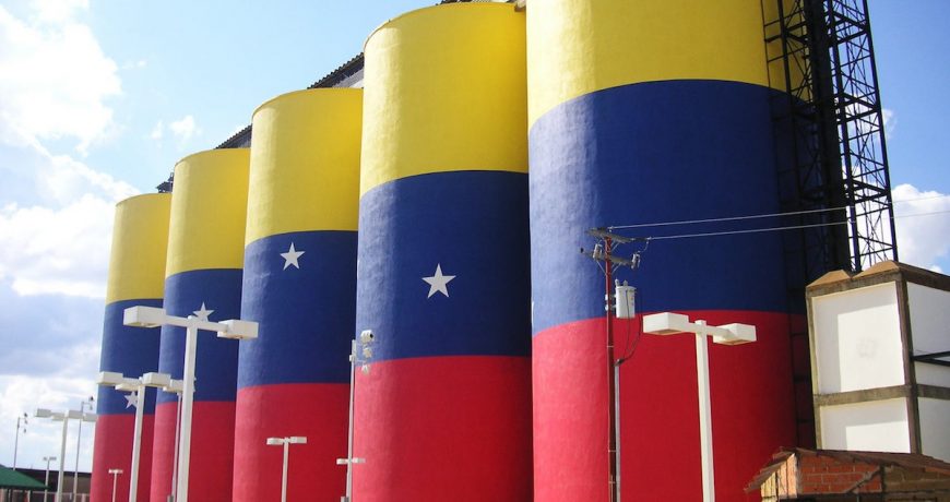 Венесуэла укрепляет сотрудничество с Россией: страна начинает работу над совместными проектами с «Газпромом»