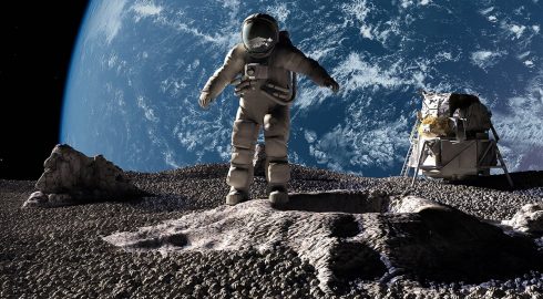 Сенсационное заявление НАСА: могут ли на Луне быть живые организмы