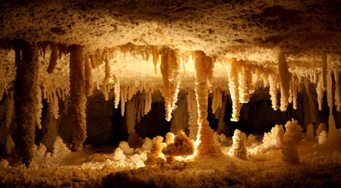 Спелеолог Долотов рассказал о страшной тайне загадочной пещеры Трабук