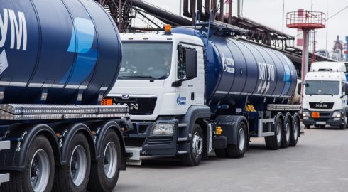 Руководство «Газпром нефти» и власти Воронежской области договорились о поставках битумной продукции на ПМЭФ