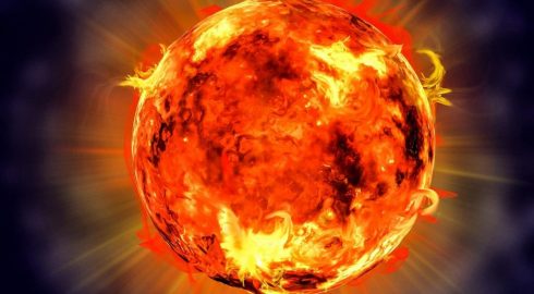 Вспышки на Солнце обрушили шквал магнитных бурь: расписание на июль 2023 года