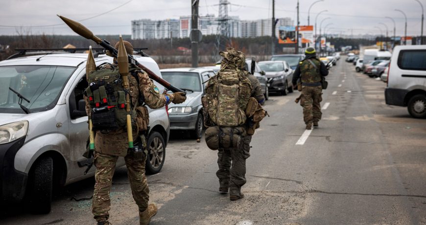 Склады опустели: американцы могут остаться без снарядов из-за помощи Украине