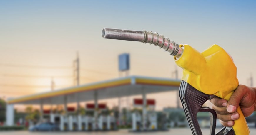 Цены на бензин возобновили рост: почему дорожает топливо