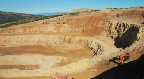 Нет добыче в туристических зонах Камчатки: губернатор выступил за ограничения на поиск золота