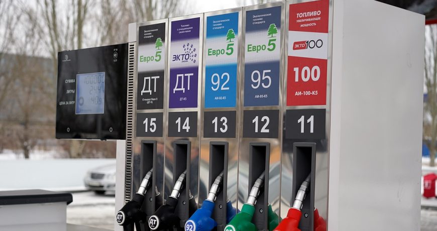 ФАС: цена бензина не может быть признана монопольно завышенной