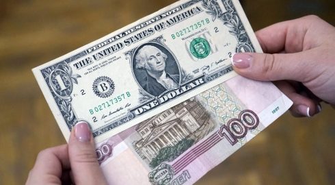 Вернется ли курс доллара к 100 рублям на следующей неделе
