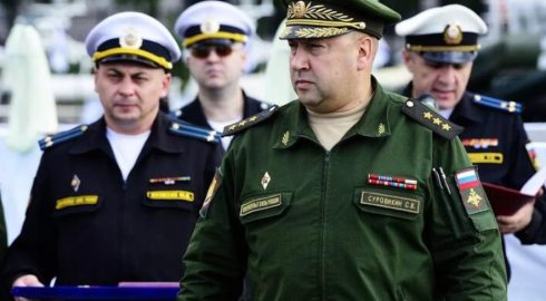 Где генерал Сергей Суровикин? Западные СМИ выдвигают версии о его причастность к ЧВК Вагнер