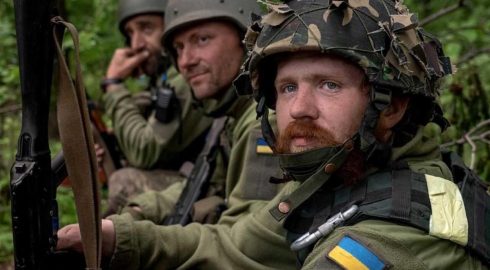 Первый в мире ЛГБТ-батальон: что известно о 50 тысяч голубых военных на Украине