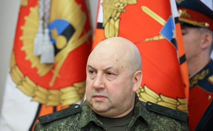 Суровикина освободили от должности главкома ВКС