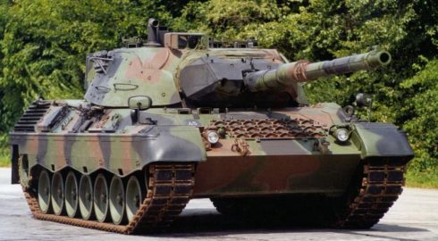Кризис у НАТО: украинские военные не могут эксплуатировать танки «Леопард»