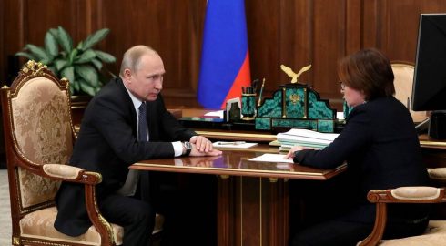 Человек, который изменил всё: встреча Путина с Набиуллиной помогла рублю