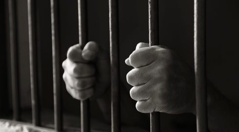 Новый способ казни в США и громкие дела: новости о приговорах заключенным