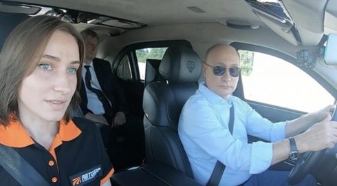 Владимир Путин пересядет на Lada Iskra: что известно о новой машине для президента
