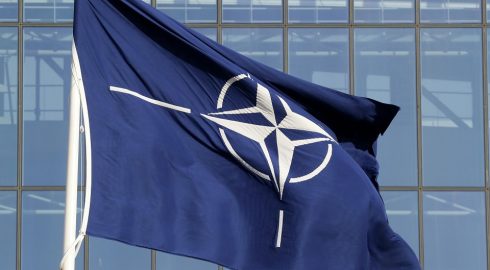 Украина без летального оружия от НАТО: поставки не предвидятся