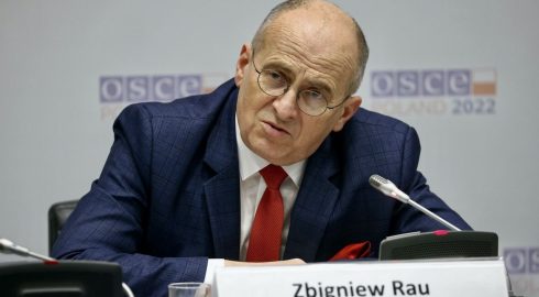 Канцлер Германии «вмешивается не в свое дело», заявили в МИД Польши