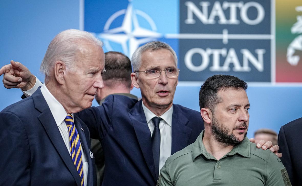 Зеленский Байден и НАТО