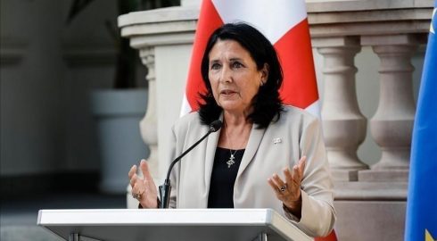 Грозит отставка: грузинский Конституционный суд признал нарушение президентом Зурабишвили законодательства