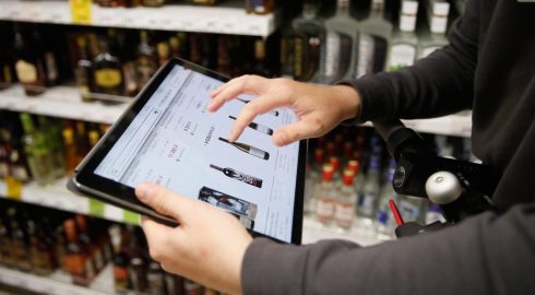Запрет на продажу алкоголя в Новый год: мнения экспертов и региональные особенности