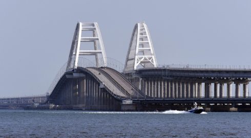 Крымский мост полностью восстановлен досрочно после теракта: удача и титанический труд