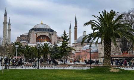 Турция ужесточила требования для аренды жилья туристам