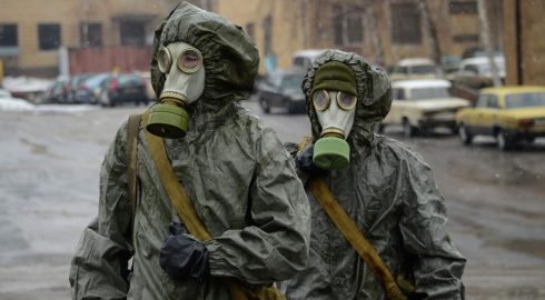 Москва бьет тревогу: Киев может готовить провокацию с отравляющими веществами