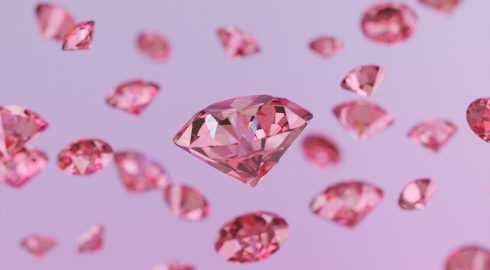 Редкие розовые бриллианты станут лотами нового аукциона АЛРОСА