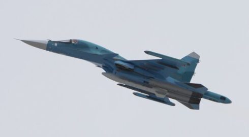 Российский Су-34 ликвидировал «умными» бомбами скопление сил ВСУ под Купянском
