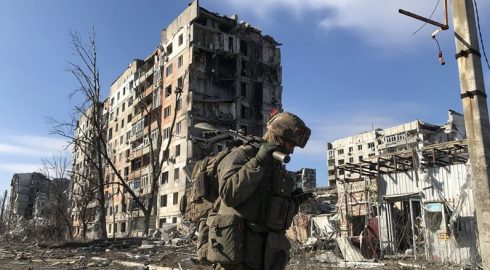 Армия РФ продолжает наступление у Авдеевки, уничтожив почти 500 бойцов ВСУ