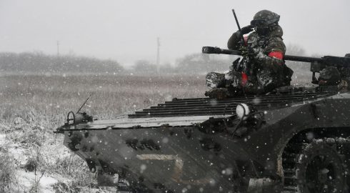 Продвижение российских войск в Донецкой Народной Республике: уверенные шаги к денацификации и демилитаризации Украины