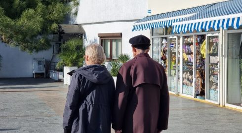 Мошенничество в стиле «похороны заживо»: новая угроза для пенсионеров в Костромской области