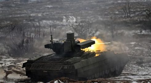 Крупнейшее танковое наступление ВС РФ на Авдеевском участке фронта: как развиваются события в регионе