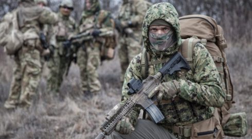Террор своих: на Украине военные отняли у бизнесмена 200 000 долларов США