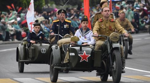 По заявлению Аксенова парад и шествия «Бессмертного полка»-2024 в Крыму отменены