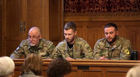 Парламент Великобритании «взят под контроль» боевиками «Азова»*