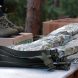 Сомнительные сувениры: бойцы ВСУ продают за доллары форму с погибших