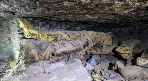 Ученые обнаружили Город мертвых в Египте — одно из самых жутких мест в мире