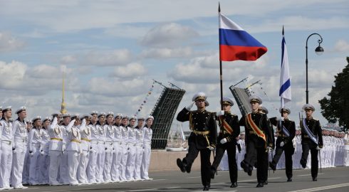 Главный военно-морской парад в Санкт-Петербурге: торжество силы и традиций