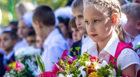 Перенос даты начала учебного года в школах из-за ситуации в стране