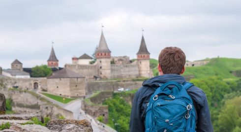 Нужно проверить цены на жилье для туристов: почему Минэк просят оценить ситуацию