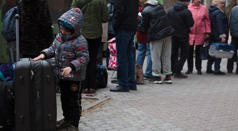 Экстренная эвакуация в Купянске, власти ужесточат насильственный вывоз горожан