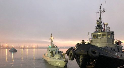 Россия блокирует морские поставки Украины, уничтожая военные грузы и переделанные суда