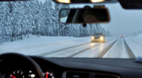 В декабре поездка на автомобиле за город может обернуться неприятностями: должников ищут по спискам