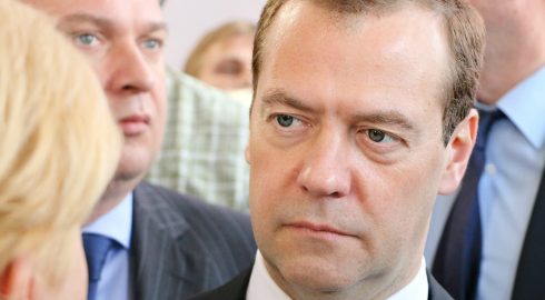 Медведев vs. Рютте: когда дипломатия превращается в сарказм