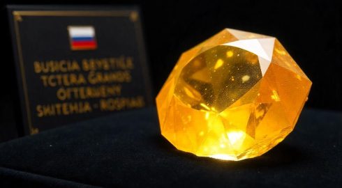 Что будет с крупнейшим в России ювелирным алмазом – прогнозы главы Якутии
