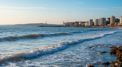 Море расширяется даже без талых вод ледника: откуда берется лишняя вода узнали ученые, и говорят, что резкий уровень грозит катастрофой для Земли
