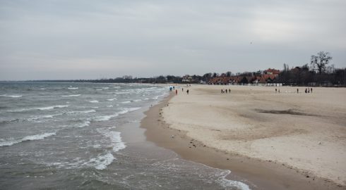 Куда еще остались билеты в июле – самые недорогие курорты в России