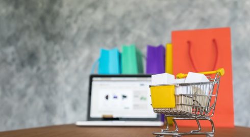 Будет нужно согласие продавцов – маркетплейсам ограничат право менять цены