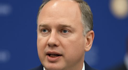 UFC возвращается в Россию: Дмитриев анонсировал бой россиян и американцев до конца 2025 года