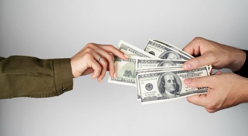 Смирнов получал взятки на стройках в ДНР – признания экс-главы Курской области
